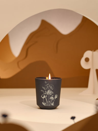 Woody Imprint Scented Candle