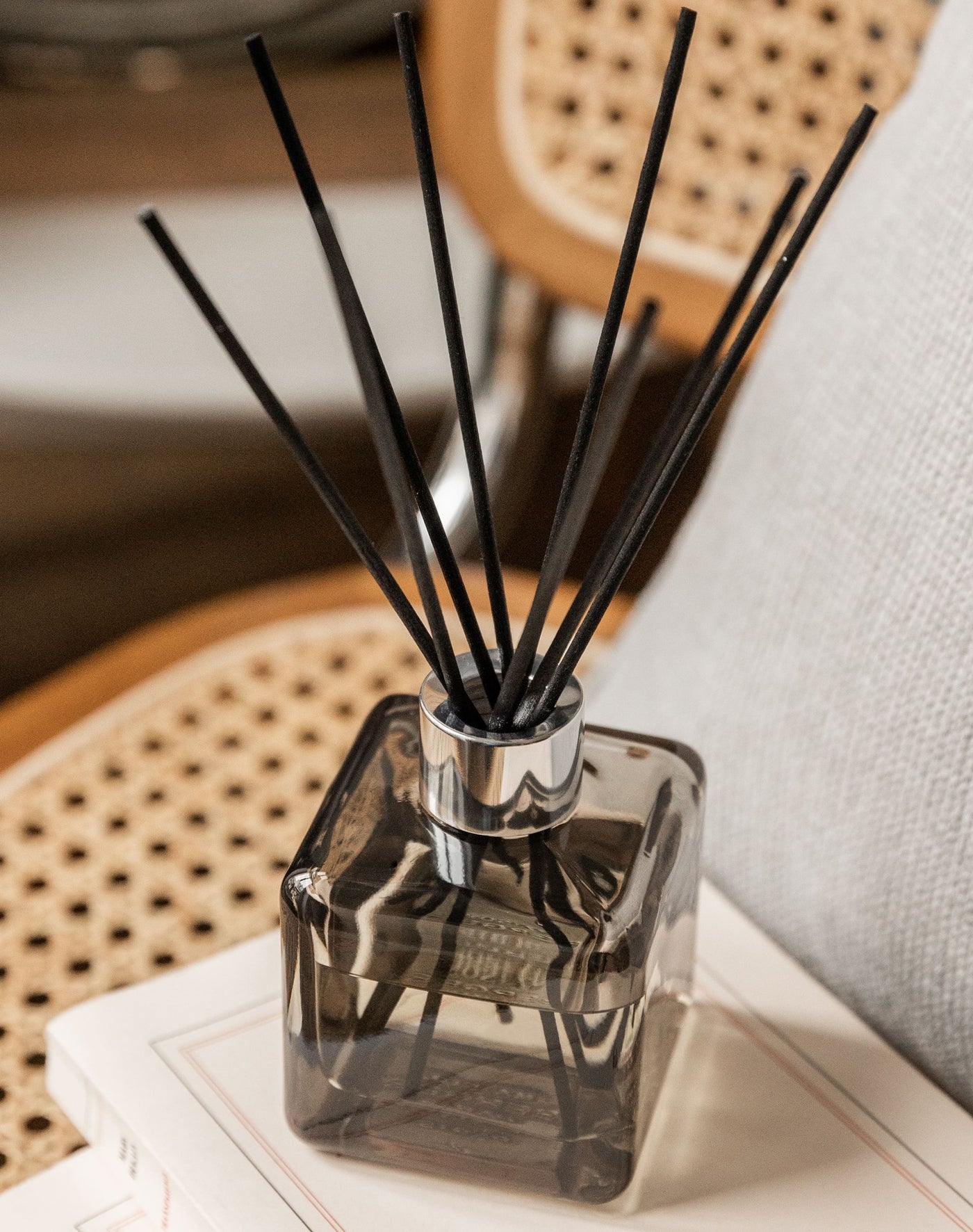 Anti-Odour Tobacco 1 (Woody) Reed Diffuser